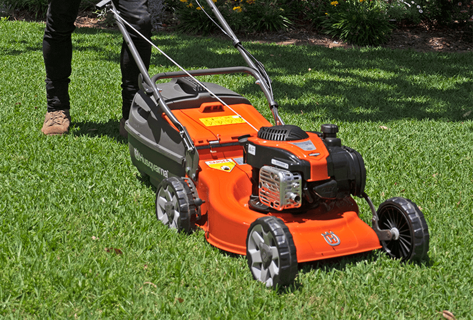 Husqvarna lawn online mower dealers